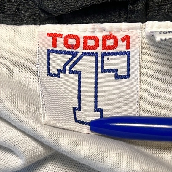 Vintage Black, silver, purple & pink Windbreaker Jacket. Size Large. By Todd 1 - Picture 9 of 13